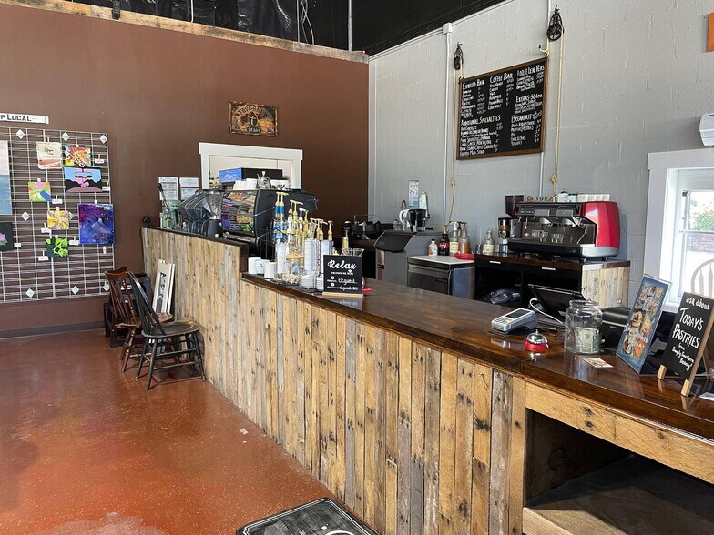 More Photos Of 4104 Ringgold Rd, Chattanooga Restaurant For Sale