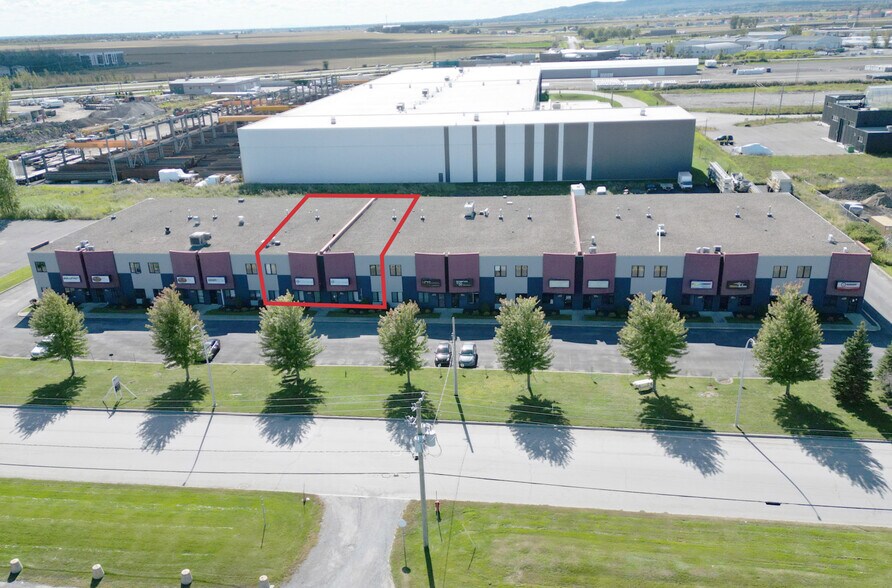 More Photos Of 1330 Rue Louis-Marchand, Beloeil Warehouse For Sale