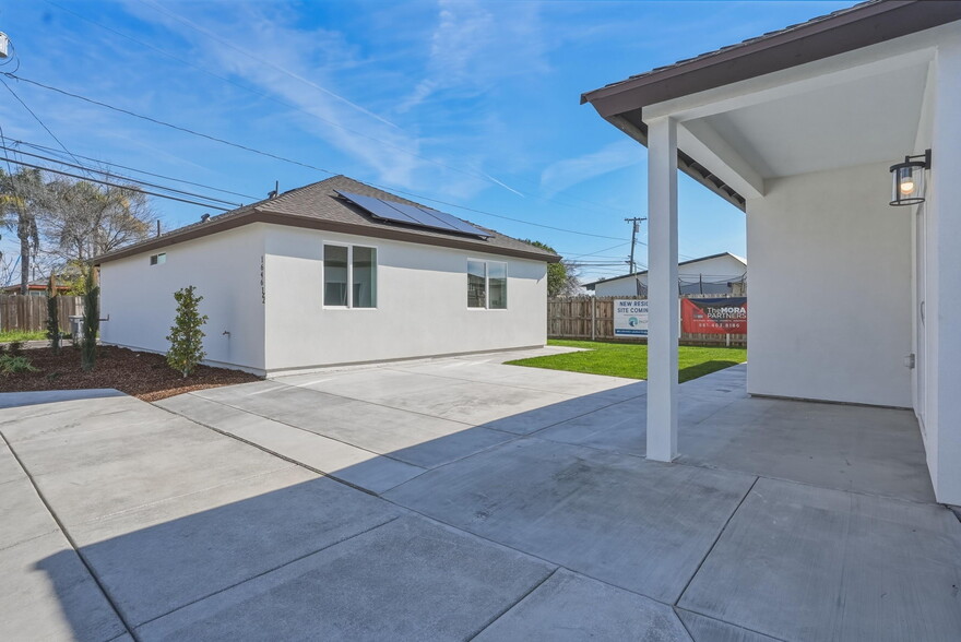 More Photos Of 1646 Clinton St, Delano Multifamily For Sale