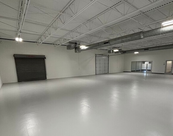 More Photos Of 5260 Rittiman Rd, San Antonio Light Distribution For Sale