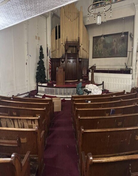 More Photos Of 91 Richmond St, Brooklyn Religious Facility For Sale