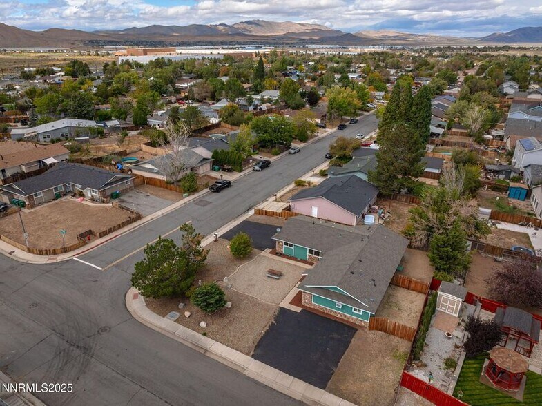More Photos Of 10005 Sagewood Dr, Reno Apartments For Sale