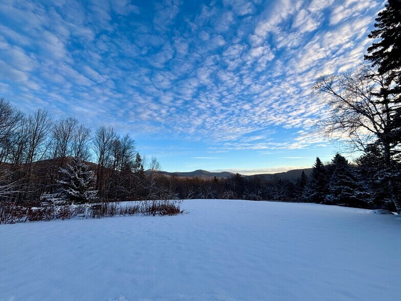 More Photos Of 78 Cream Hill Rd, Mendon Hospitality For Sale