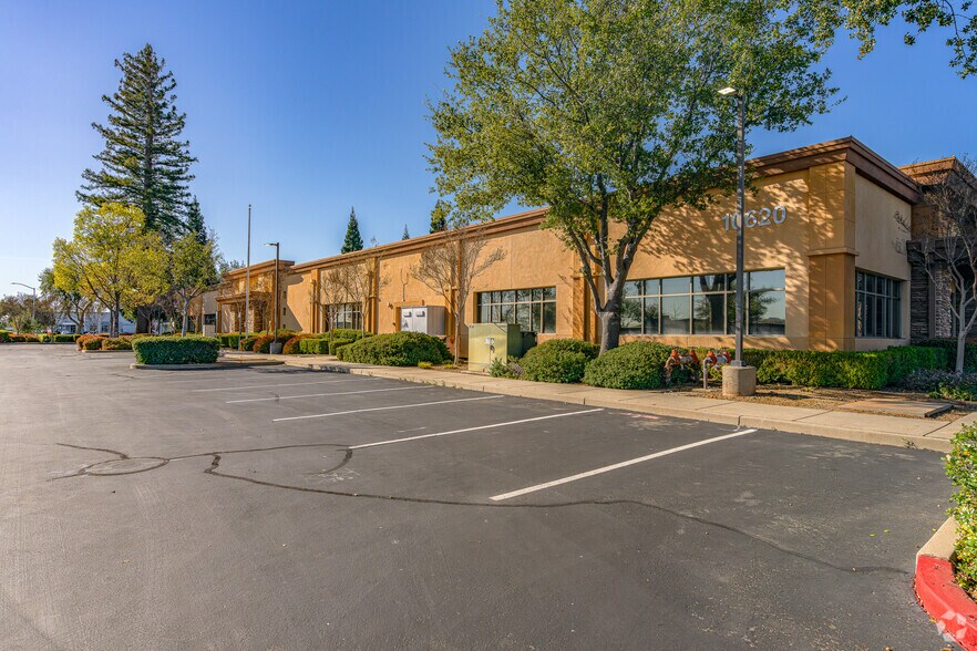 More Photos Of 10620 Mather Blvd, Mather Office For Lease