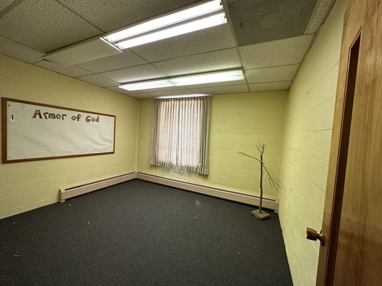 More Photos Of 12619 New Row Rd NW, Mount Savage Specialty For Sale