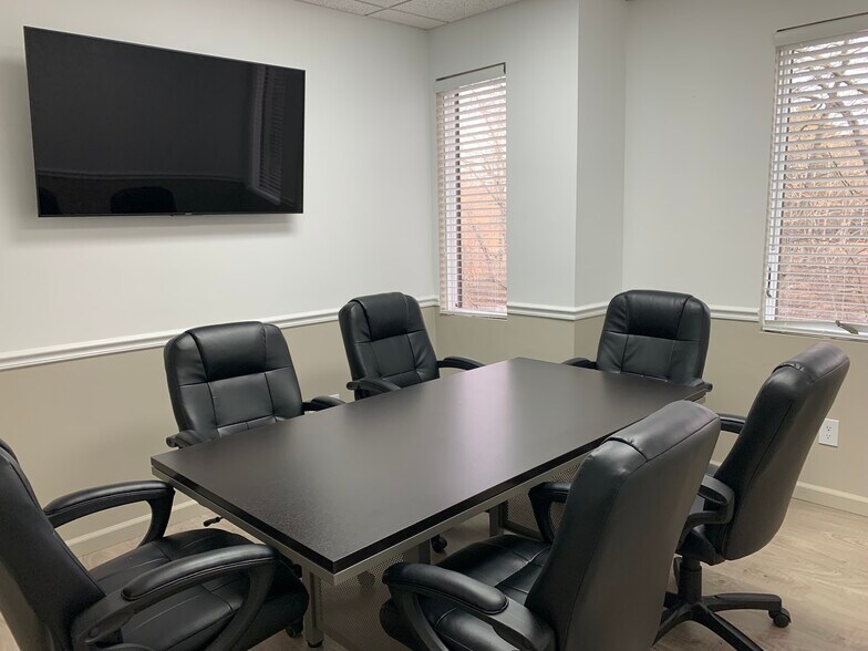 More Photos Of 348-350 Park St, North Reading Office For Lease