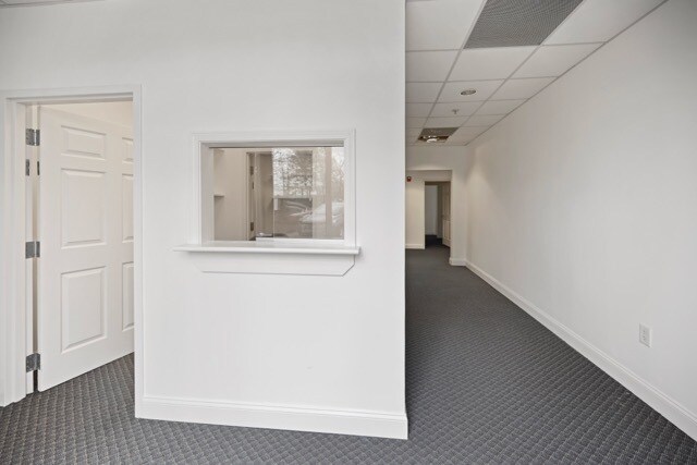 More Photos Of 2465 Main St, Atlanta Medical For Sale