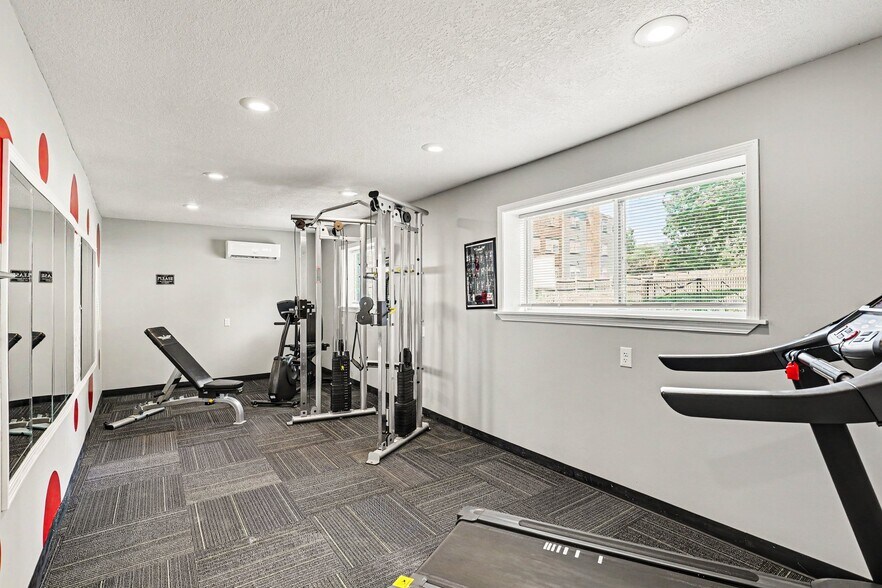 More Photos Of 3240-3244 Harrison St, Kansas City Apartments For Sale