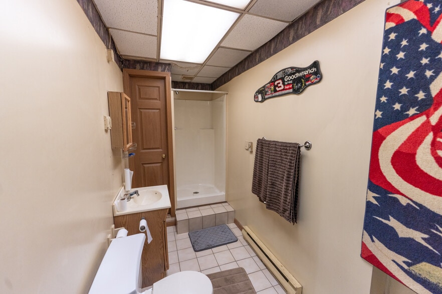 More Photos Of 3040 Freeport Rd, Natrona Heights Warehouse For Sale