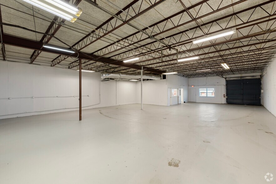 More Photos Of 400-650 NE 27th St, Pompano Beach Industrial For Lease