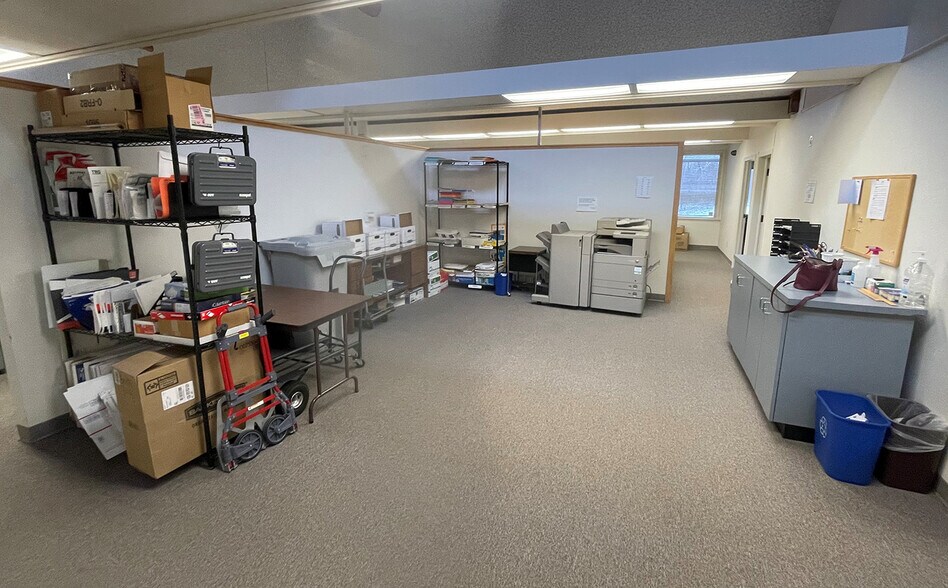 More Photos Of 2424 American Ln, Madison Office For Lease