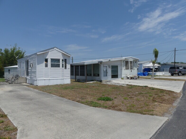 More Photos Of 8761 FL-78, Okeechobee Manufactured Housing Mobile Home Park For Sale
