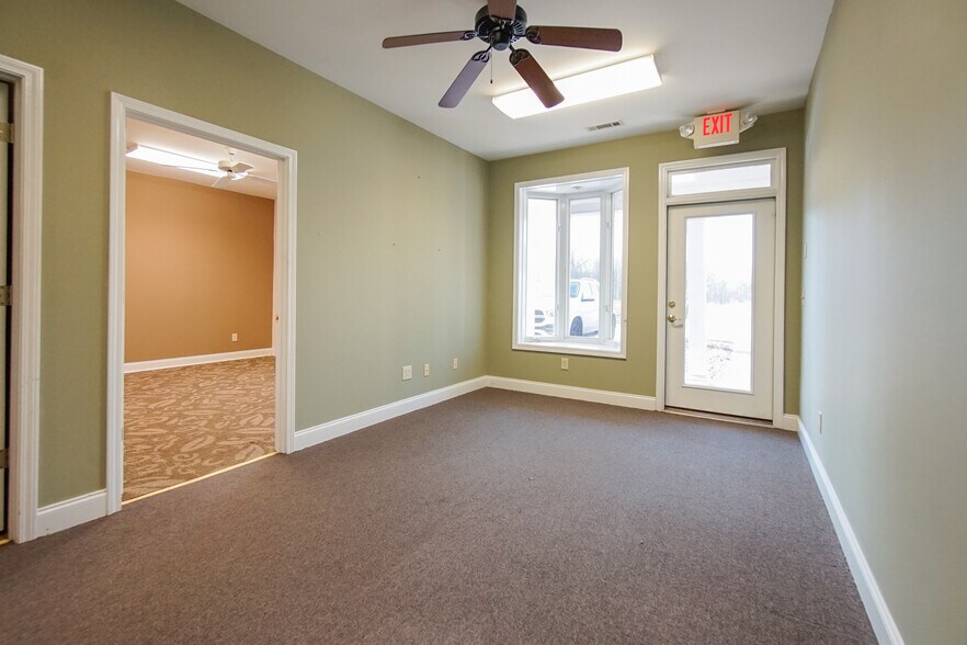 More Photos Of 921 Harmony Rd, Eatonton Loft Creative Space For Lease