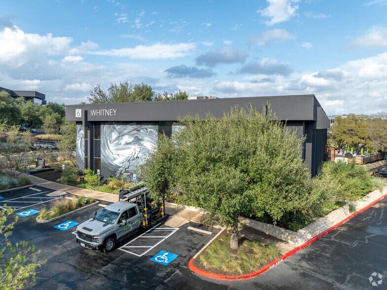 More Photos Of 7719 Wood Hollow Dr, Austin Office For Lease