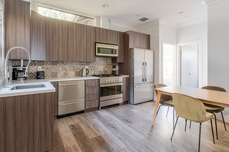 More Photos Of 251 Middlefield Rd, Palo Alto Apartments For Sale