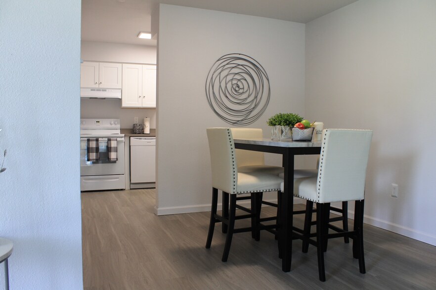 More Photos Of 3619 Texas St, Lake Charles Apartments For Sale