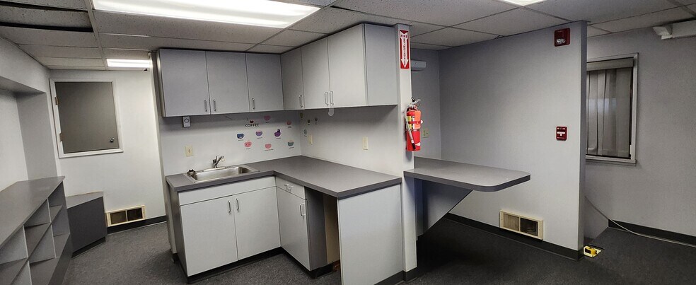 More Photos Of 417-425 W 2nd Ave, Spokane Medical For Lease