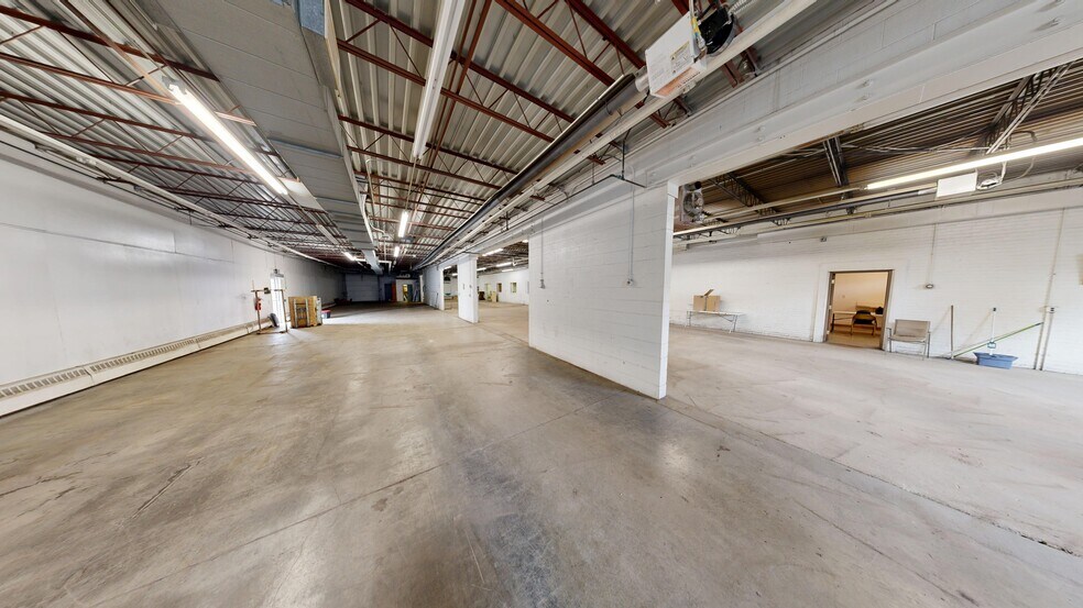 More Photos Of 714 W Washington Blvd, Fort Wayne Warehouse For Sale