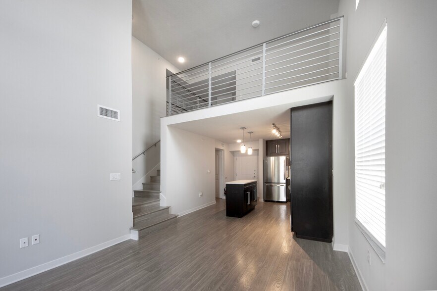 More Photos Of 190 SE 5th Ave, Delray Beach Apartments For Lease