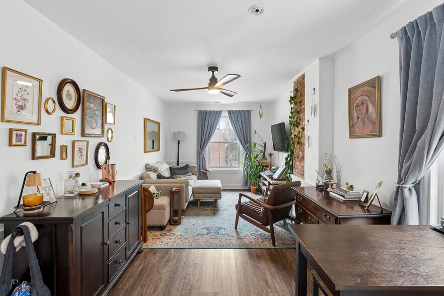 More Photos Of 1600 Spruce St, Philadelphia Apartments For Sale