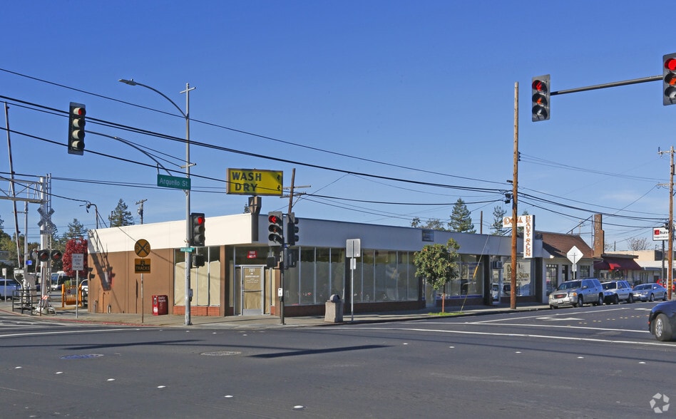 More Photos Of 701-713 Arguello St, Redwood City Storefront For Lease