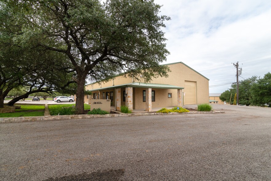 More Photos Of 14101 W Highway 290, Austin Office For Lease