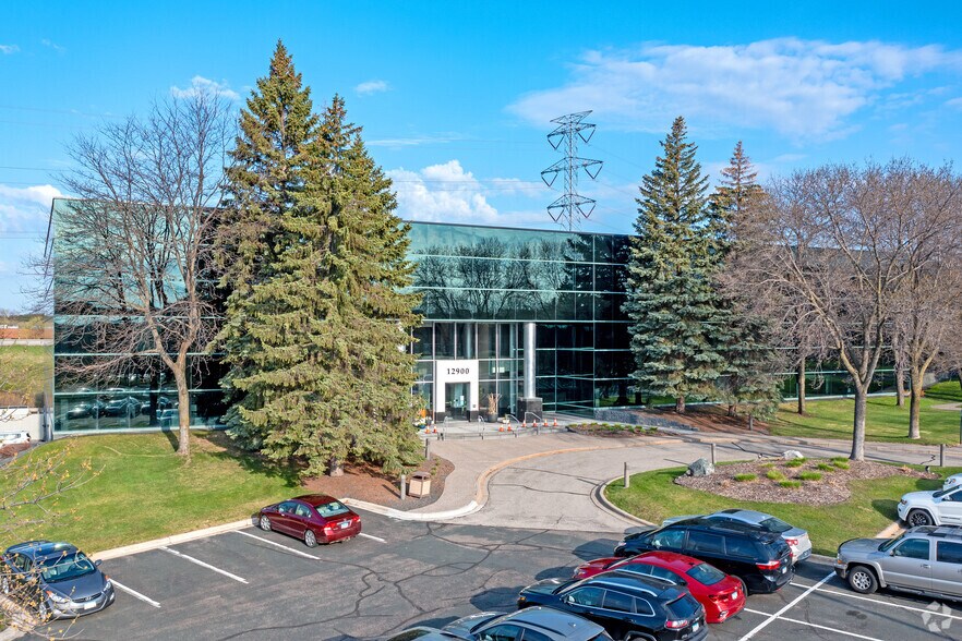 More Photos Of 12900 Whitewater Dr, Minnetonka Unknown For Lease