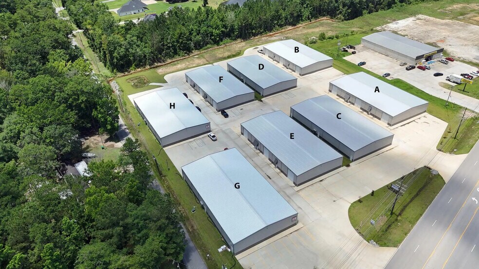 More Photos Of 8655 Tucker Rd, Ocean Springs Warehouse For Lease