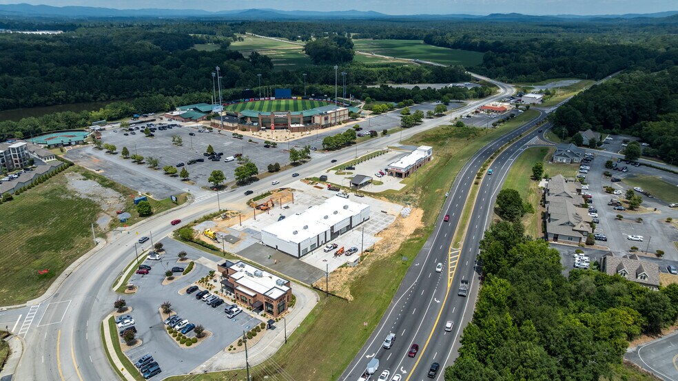 More Photos Of 672 Braves Blvd NE, Rome General Retail For Lease