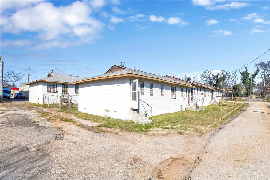 More Photos Of 608 1st St S, Birmingham Apartments For Sale