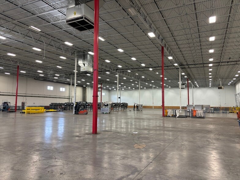 More Photos Of 700 Burkhalter Industrial Dr, Maumelle Warehouse For Lease