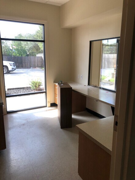 More Photos Of 7755 Magnolia Beach Rd, Denham Springs Unknown For Lease