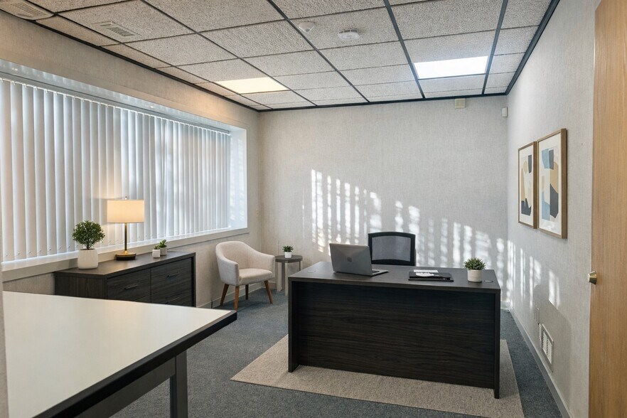 More Photos Of 446 Edwards Ave, Calverton Flex For Lease