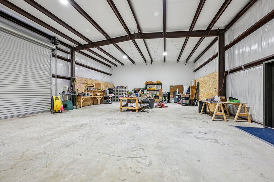 More Photos Of 269 General Patton Ave, Mandeville Warehouse For Sale