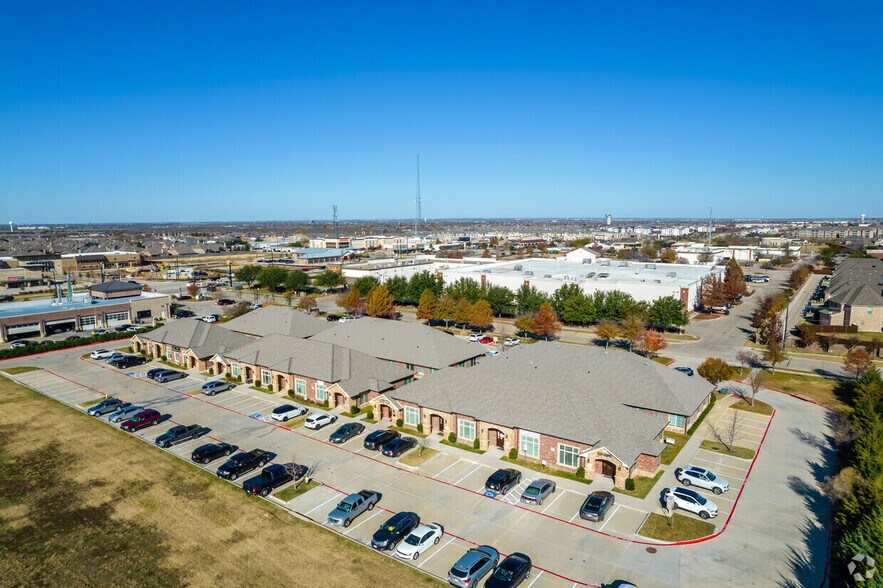 More Photos Of 425 Old Newman Rd, Frisco Unknown For Lease