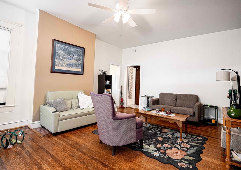 More Photos Of 1537 S Rolling Rd, Halethorpe Apartments For Sale