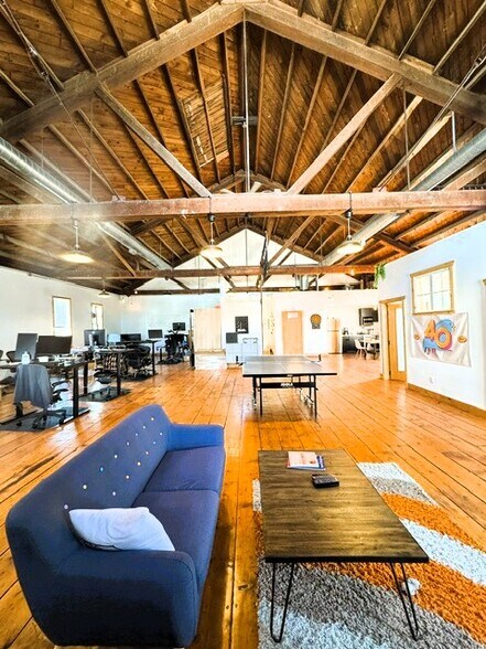 More Photos Of 303 S Paterson St, Madison Loft Creative Space For Lease