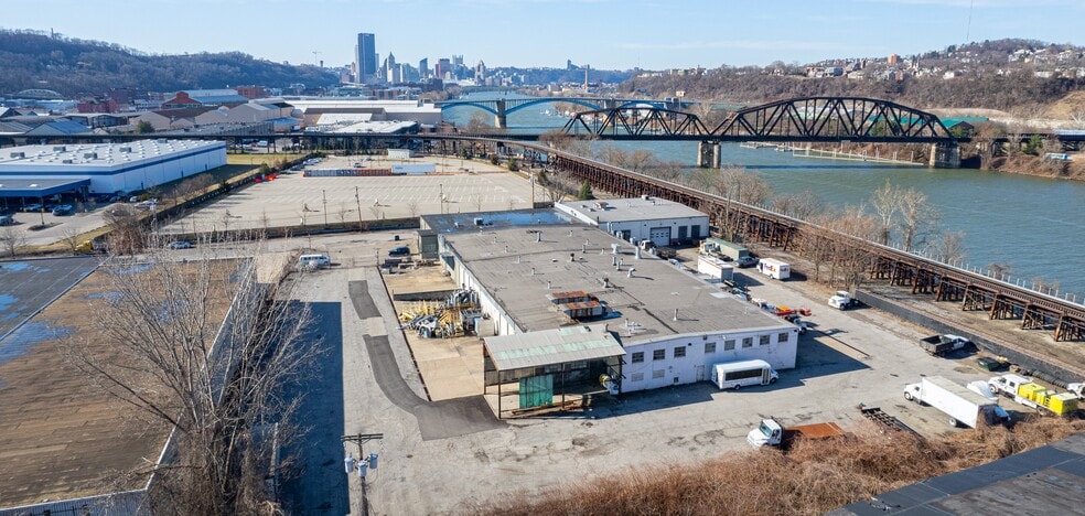 More Photos Of 19 35th St, Pittsburgh Warehouse For Lease