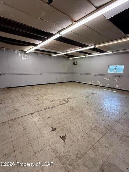 More Photos Of 222 Lincoln St, Dupont Apartments For Sale