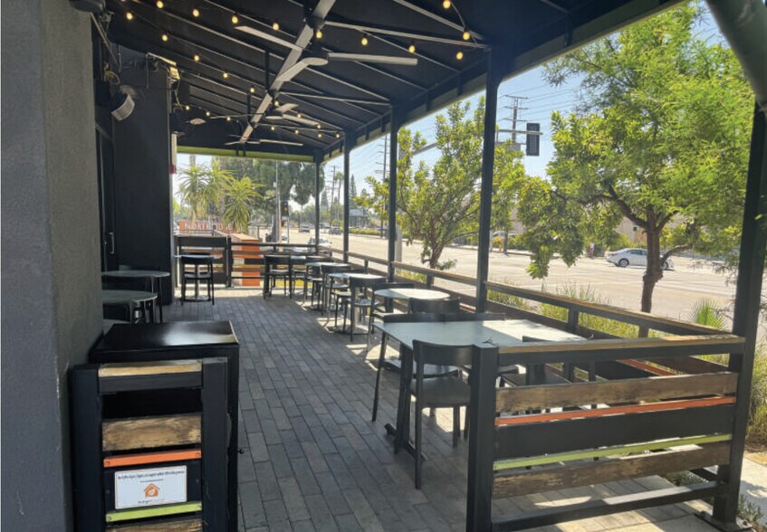 More Photos Of 19515 Nordhoff Pl, Northridge Restaurant For Lease