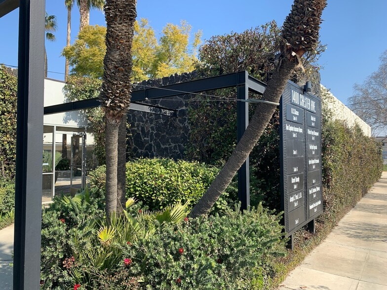 More Photos Of 1400 Chester Ave, Bakersfield Office For Lease