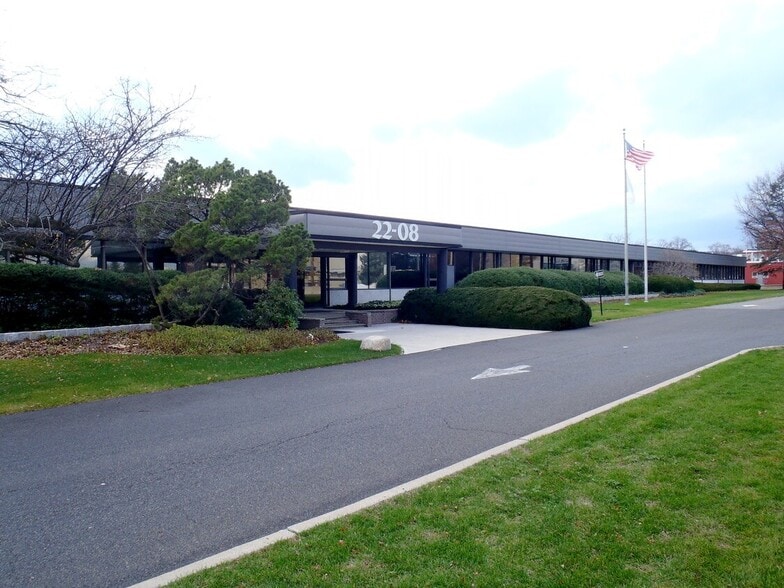 More Photos Of 22-08 State Route 208, Fair Lawn Medical For Lease