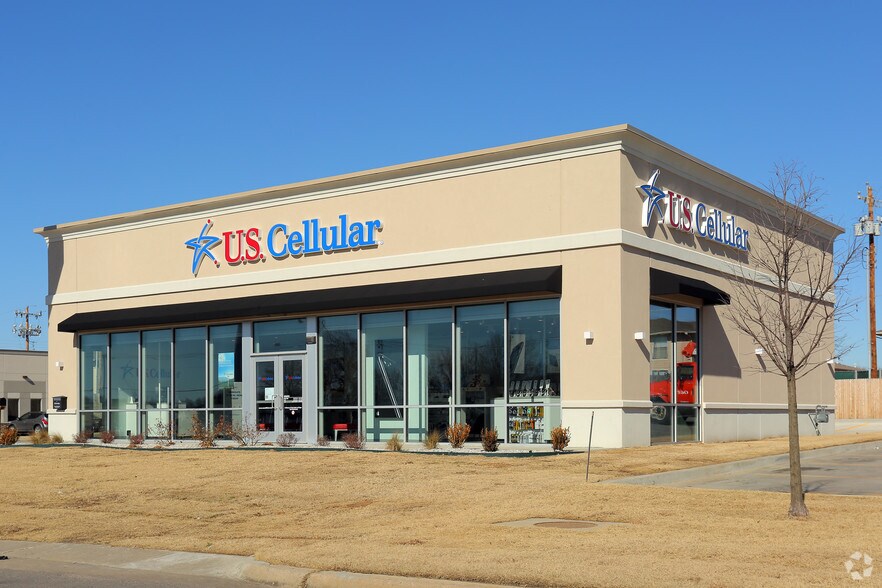 Primary Photo Of 540 W Shawnee St, Muskogee Freestanding For Lease
