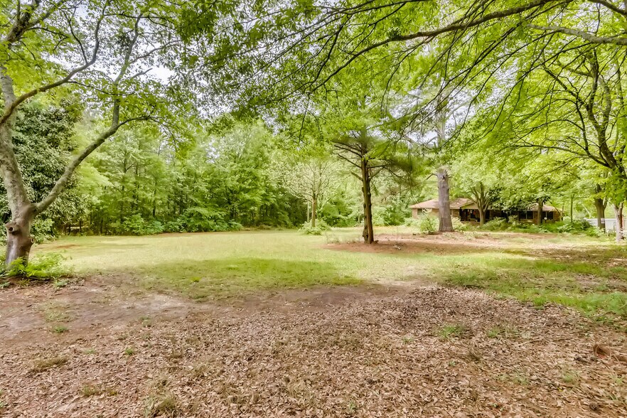 More Photos Of 3920 Hiram Lithia Springs Rd, Powder Springs Land For Sale