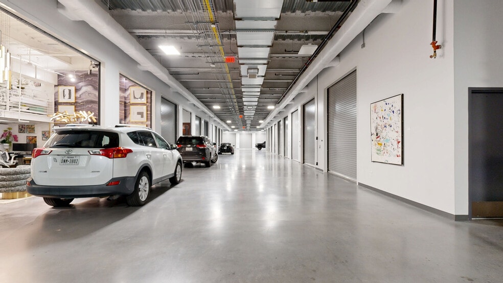 Primary Photo Of 4229 North FM 620, Austin Flex For Sale