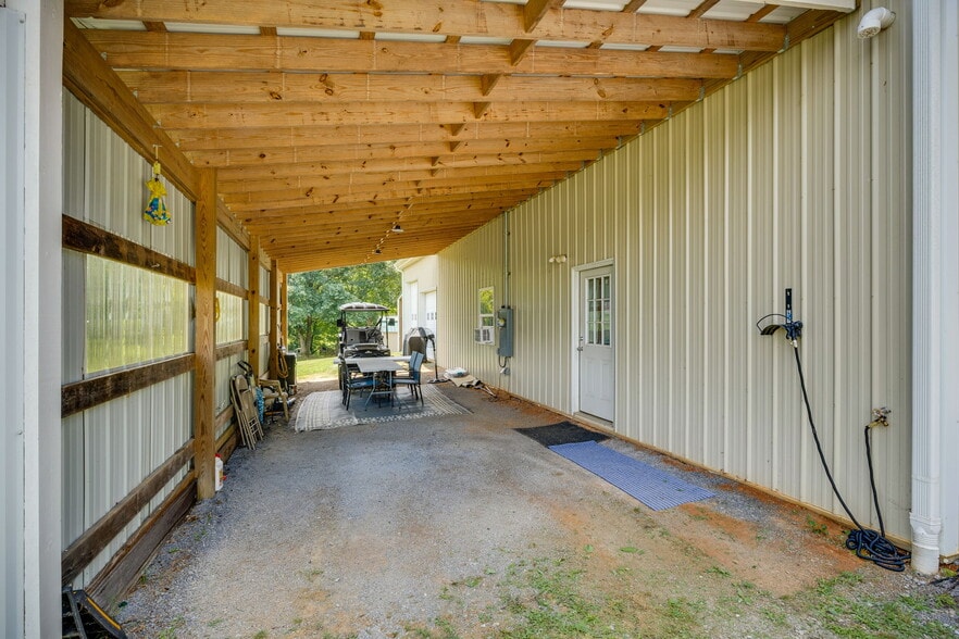 More Photos Of 2588 Carters Valley Rd, Surgoinsville Manufactured Housing Mobile Home Park For Sale