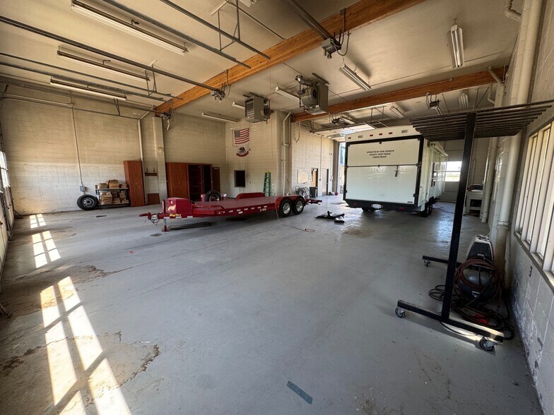 More Photos Of 18800 Murphy Rd, Ripon Police Fire Station For Lease