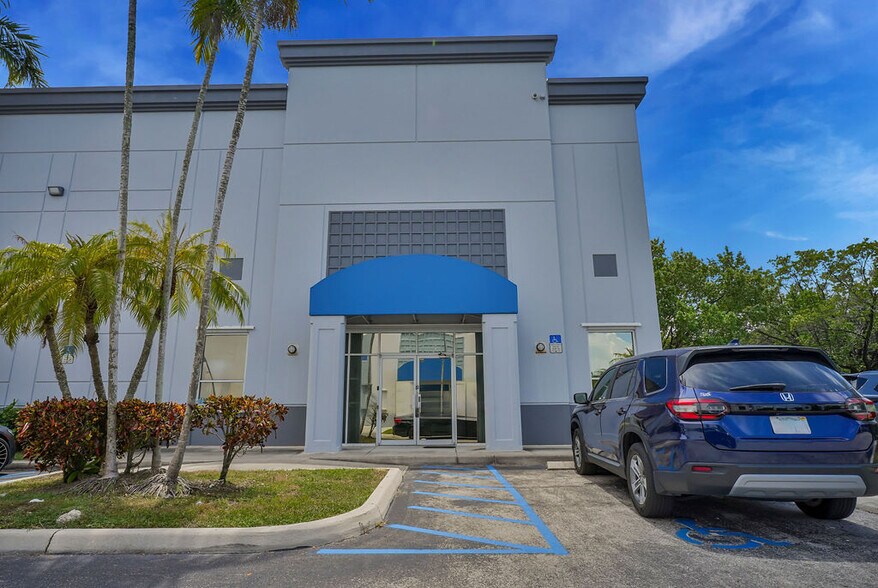 More Photos Of 5900 NW 97th Ave, Miami Warehouse For Sale