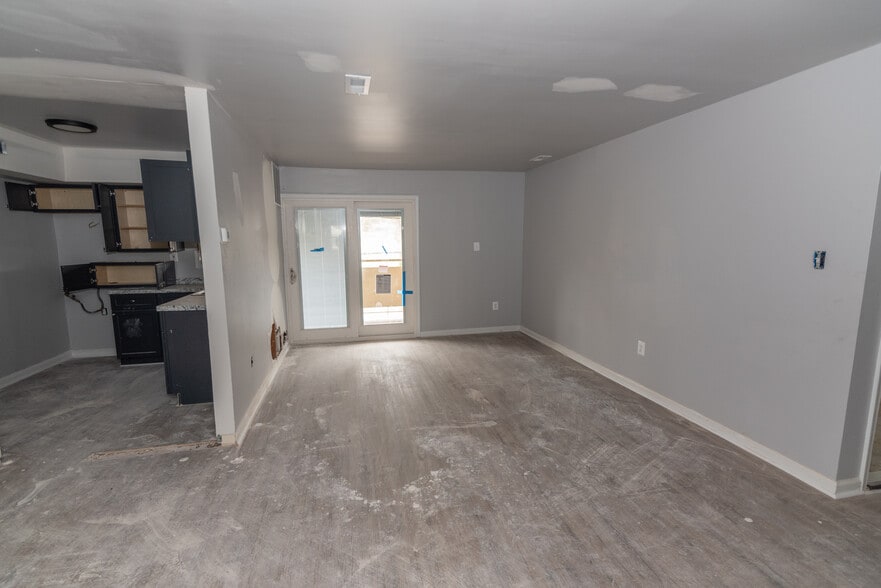 More Photos Of 4907-4921 Frederick Ave, Baltimore Apartments For Sale