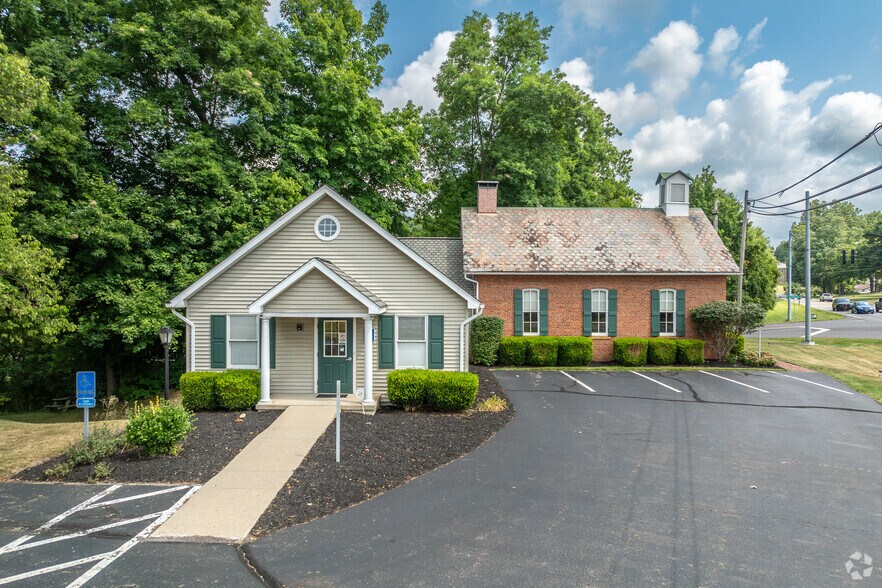 1955 Lancaster Newark Rd NE  